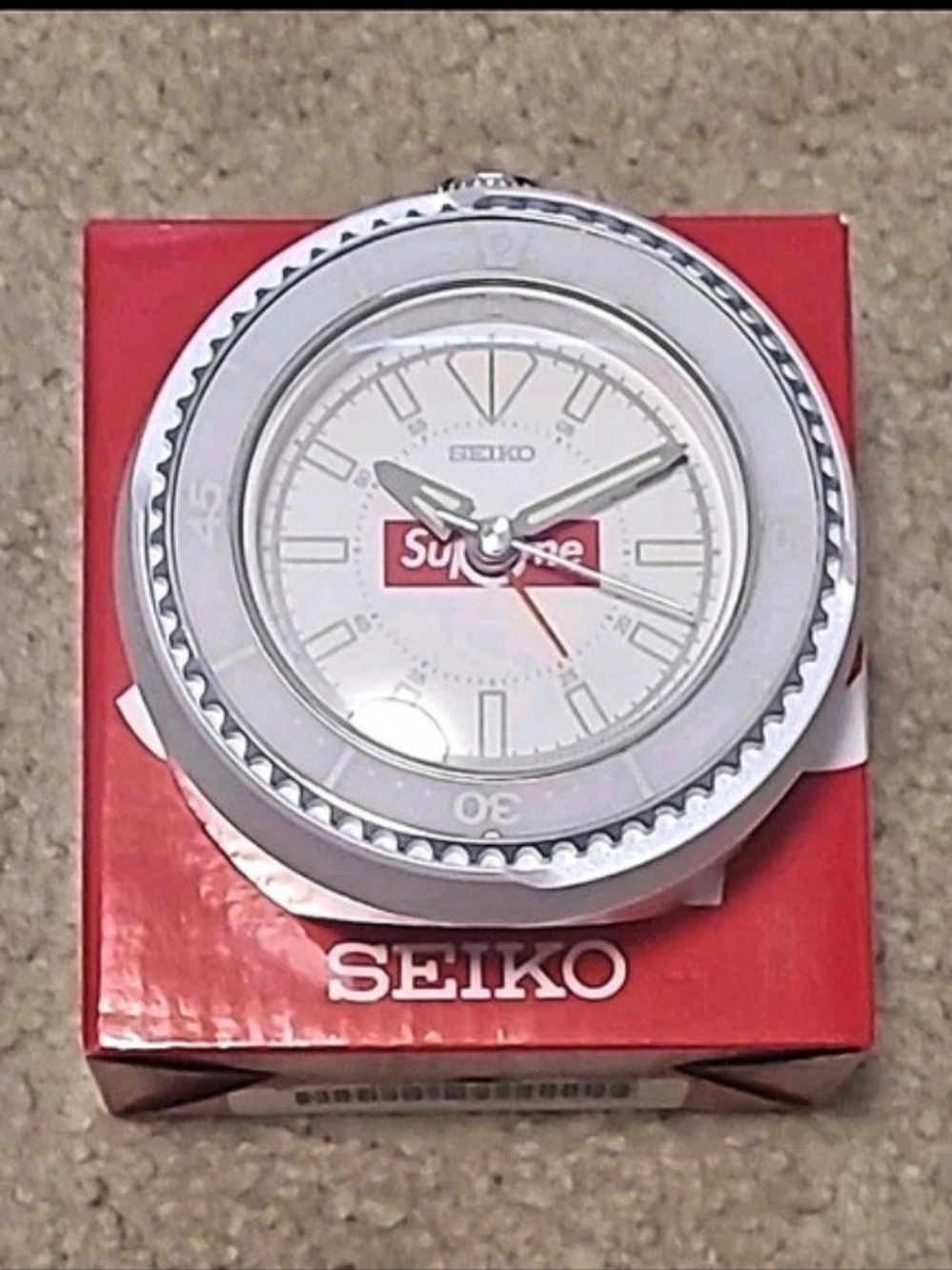 Seiko Supreme Seiko Silver & White Watch NWT
